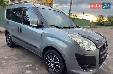 Минивэн Fiat Doblo 2012 в 