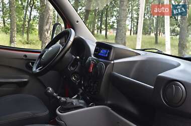 Минивэн Fiat Doblo 2008 в 