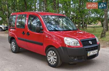 Минивэн Fiat Doblo 2008 в 