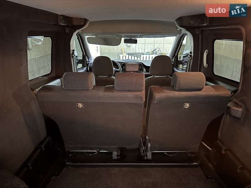 Мінівен Fiat Doblo 2016 в Умані