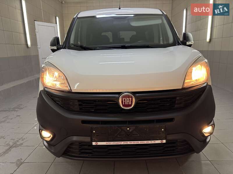Мінівен Fiat Doblo 2016 в Умані