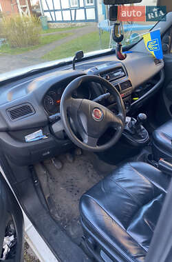 Минивэн Fiat Doblo 2010 в 