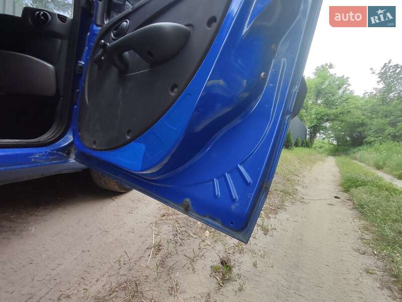 Грузовой фургон Fiat Doblo 2006 в Краснограде