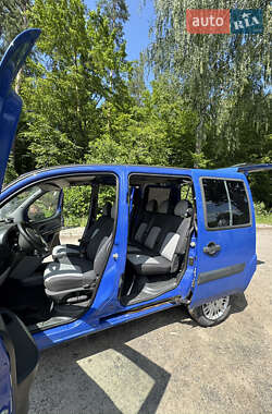 Минивэн Fiat Doblo 2006 в 