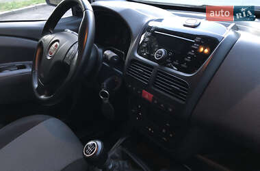 Минивэн Fiat Doblo 2013 в 