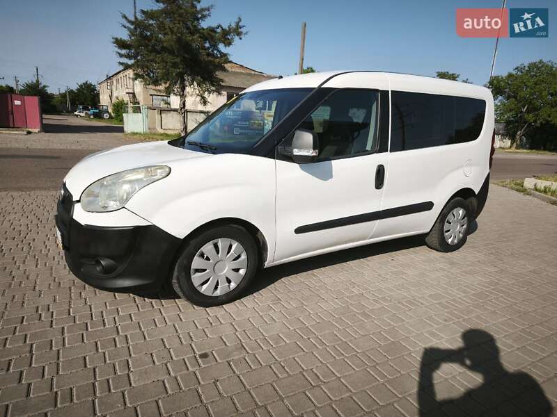 Fiat Doblo 2011