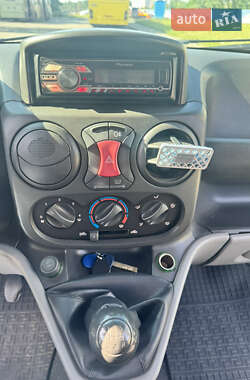 Грузовой фургон Fiat Doblo 2006 в 