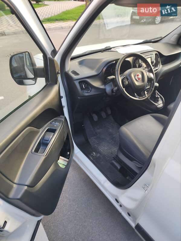 Грузовой фургон Fiat Doblo 2016 в Броварах