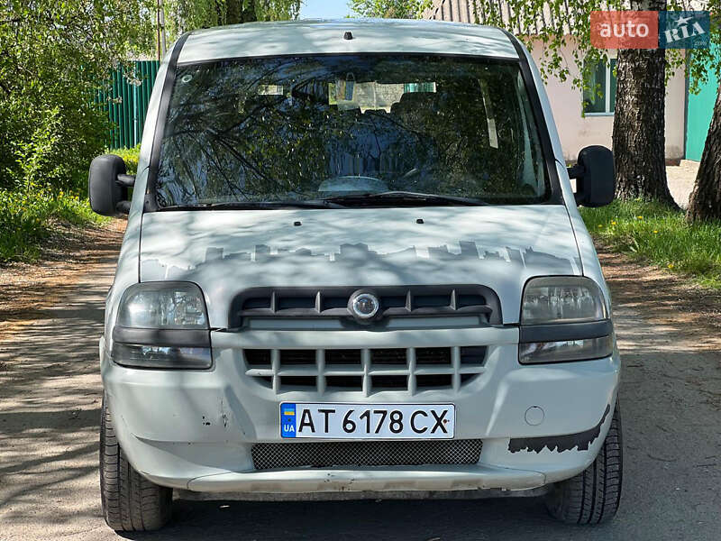Минивэн Fiat Doblo 2006 в Дубно