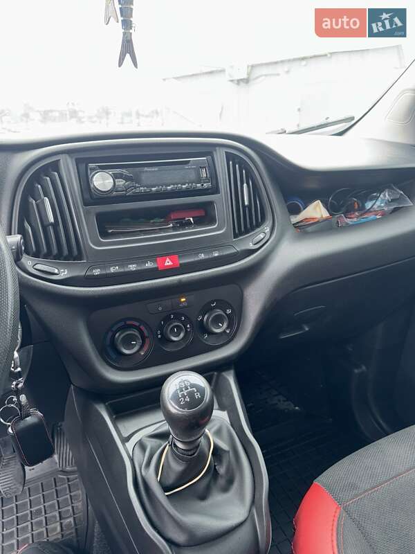Минивэн Fiat Doblo 2016 в Киеве фото 13 Минивэн Fiat Doblo 2016 в Киеве
