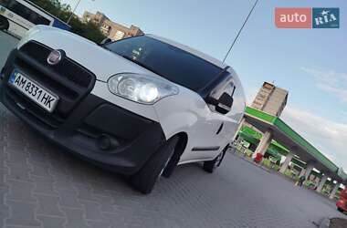 Вантажний фургон Fiat Doblo 2011 в Житомирі