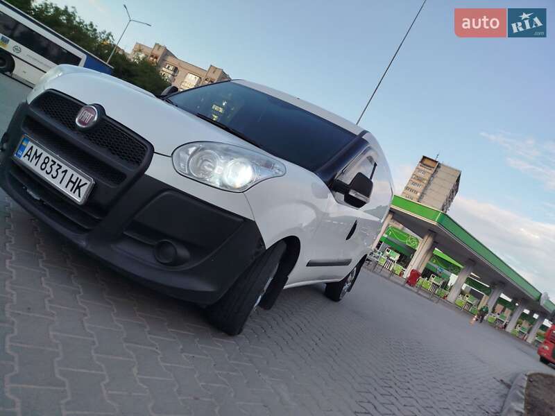 Fiat Doblo 2011
