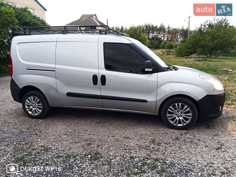Fiat Doblo 2011