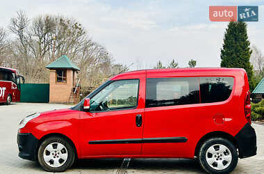 Минивэн Fiat Doblo 2010 в 