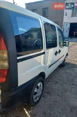 Минивэн Fiat Doblo 2004 в 