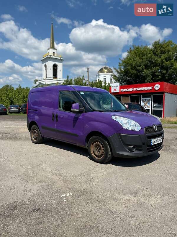 Грузовой фургон Fiat Doblo 2011 в Харькове