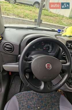 Минивэн Fiat Doblo 2008 в 
