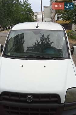 Минивэн Fiat Doblo 2003 в 
