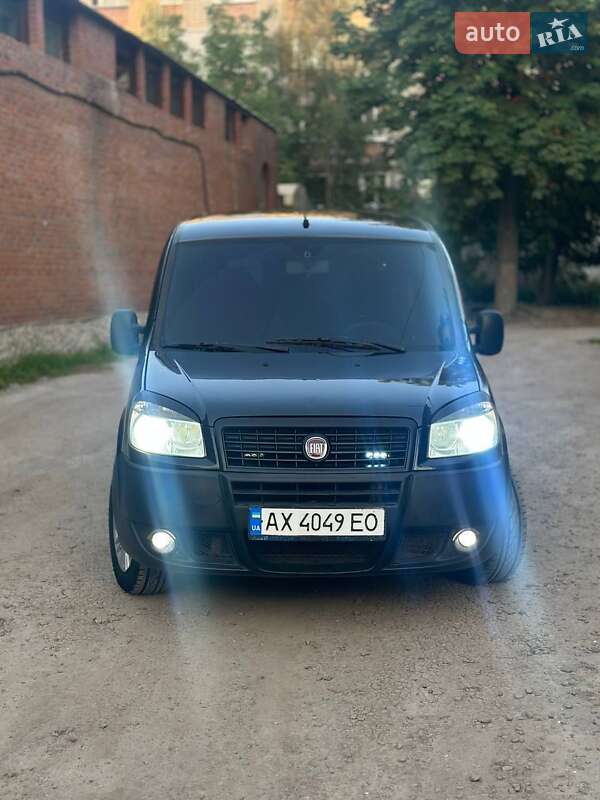 Fiat Doblo 2010