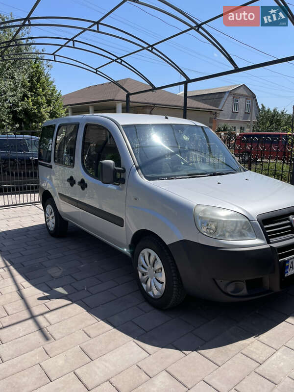 Fiat Doblo 2013