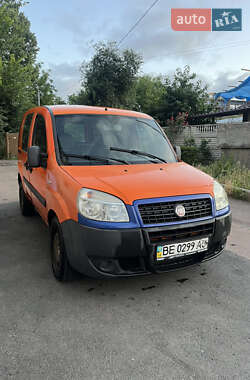 Вантажний фургон Fiat Doblo 2010 в Житомирі