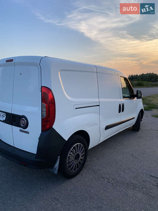 Грузовой фургон Fiat Doblo 2015 в Кагарлыке