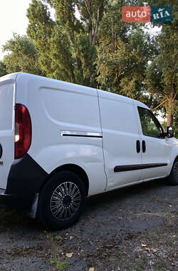 Грузовой фургон Fiat Doblo 2015 в 