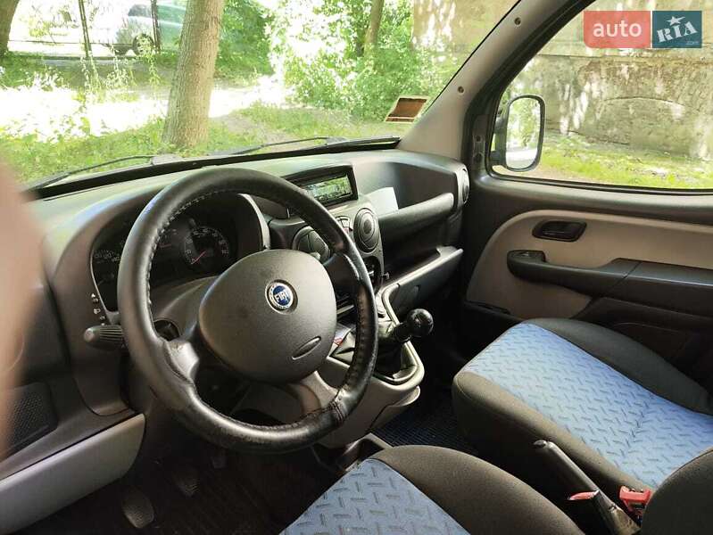 Минивэн Fiat Doblo 2007 в Львове