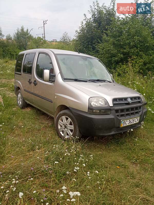 Минивэн Fiat Doblo 2001 в 