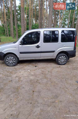 Мінівен Fiat Doblo 2012 в 