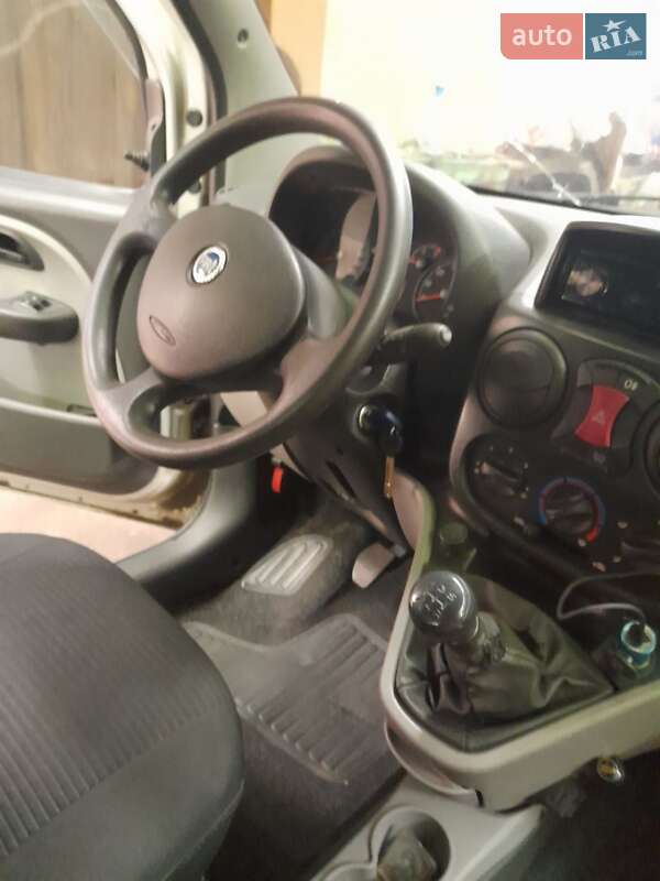 Минивэн Fiat Doblo 2007 в Черкассах