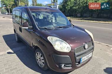 Минивэн Fiat Doblo 2011 в 