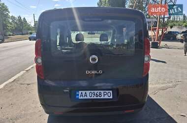 Минивэн Fiat Doblo 2011 в 