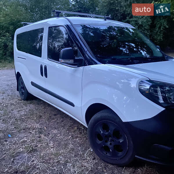 Мінівен Fiat Doblo 2020 в Святопетрівське