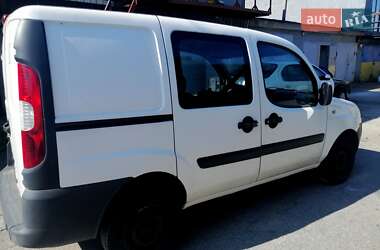 Мінівен Fiat Doblo 2009 в Києві
