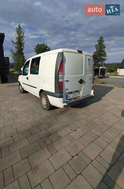 Минивэн Fiat Doblo 2005 в 