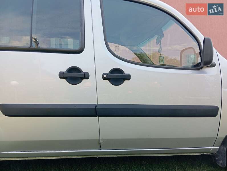 Минивэн Fiat Doblo 2010 в Стрые