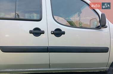Минивэн Fiat Doblo 2010 в 