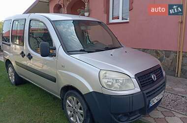 Минивэн Fiat Doblo 2010 в 