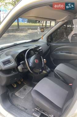 Грузовой фургон Fiat Doblo 2012 в 
