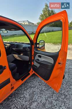 Минивэн Fiat Doblo 2008 в 
