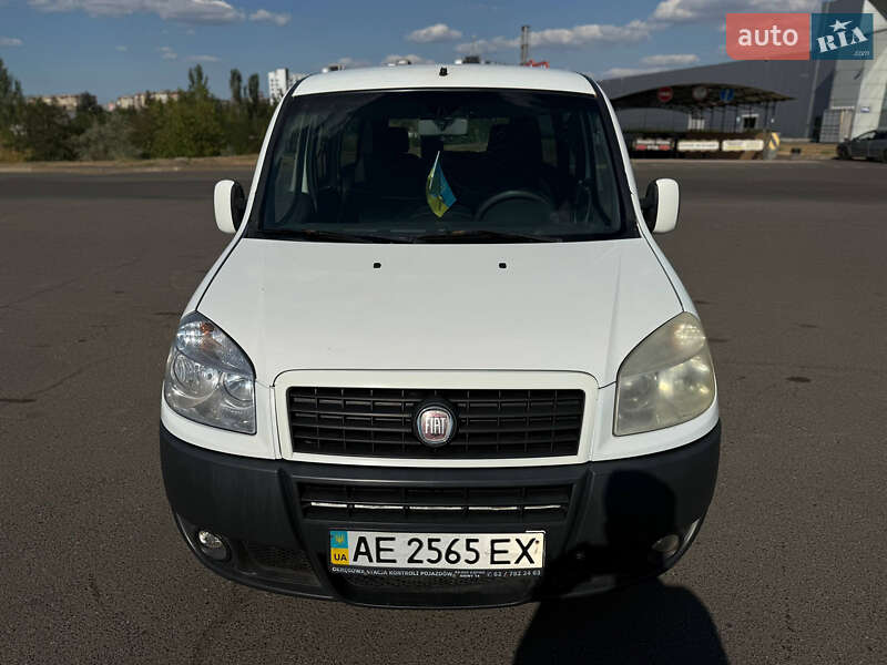 Грузопассажирский фургон Fiat Doblo 2007 в Кривом Роге