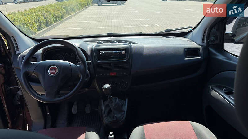 Мінівен Fiat Doblo 2011 в Житомирі фото 17 Мінівен Fiat Doblo 2011 в Житомирі