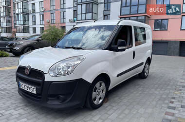 Вантажний фургон Fiat Doblo 2010 в Луцьку