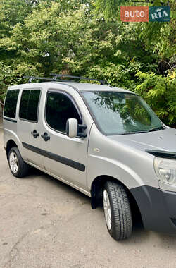 Минивэн Fiat Doblo 2006 в 