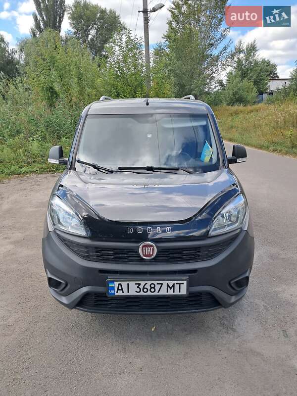 Минивэн Fiat Doblo 2017 в Киеве фото 18 Минивэн Fiat Doblo 2017 в Киеве
