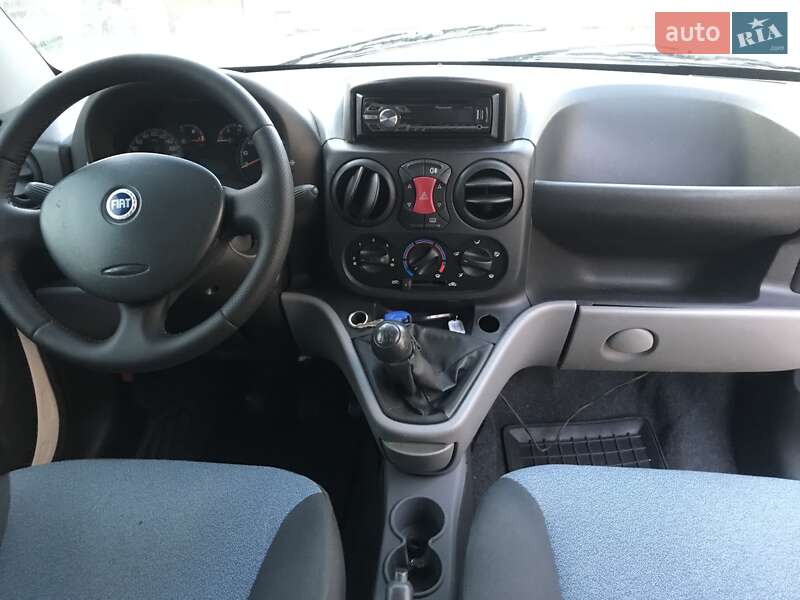 Минивэн Fiat Doblo 2013 в Николаеве