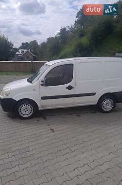 Грузопассажирский фургон Fiat Doblo 2008 в 