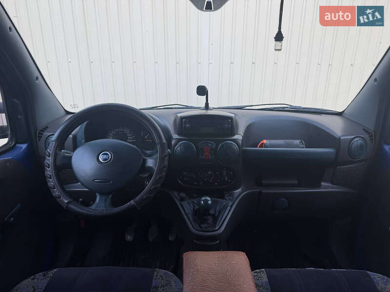 Другие грузовики Fiat Doblo 2002 в Киеве