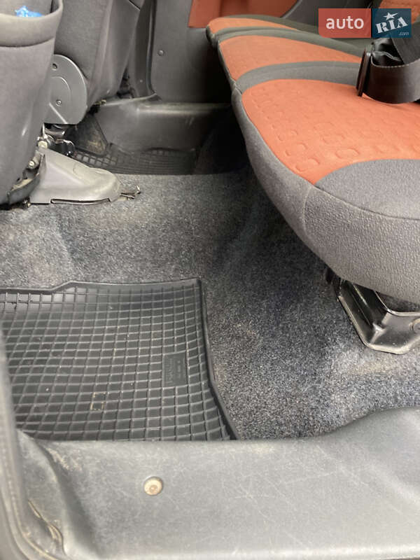 Минивэн Fiat Doblo 2007 в Хмельницком фото 19 Минивэн Fiat Doblo 2007 в Хмельницком